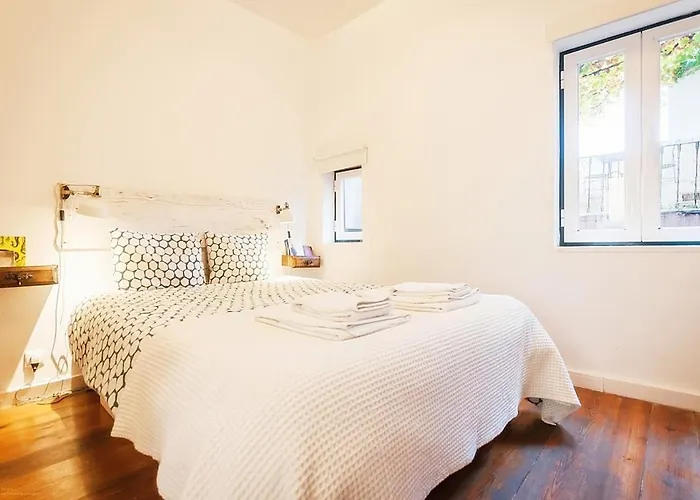 Near Rossio Apartment